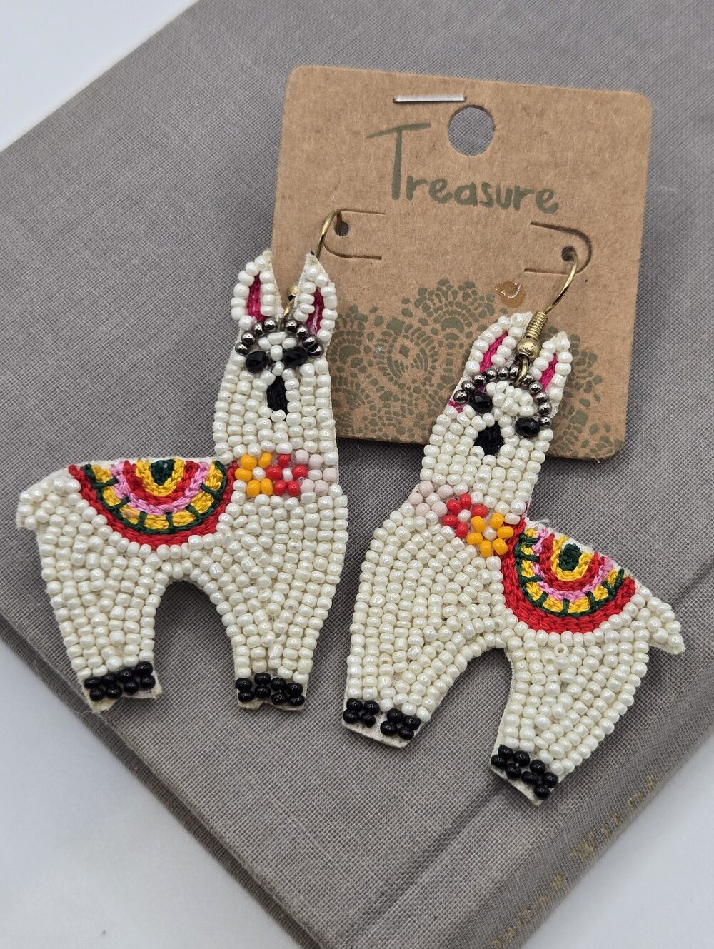 Cute Llama Alpaca Earrings Tiny Seed Beaded Boho Vacation Novelty Gift